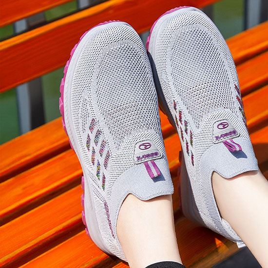 Жіночі ортопедичні кросівки FashionBest